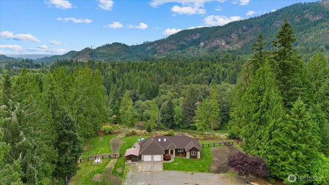 15619 N Trangen Loop Road, Arlington, WA 98223