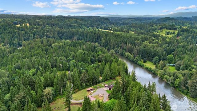 15619 N Trangen Loop Road, Arlington, WA 98223
