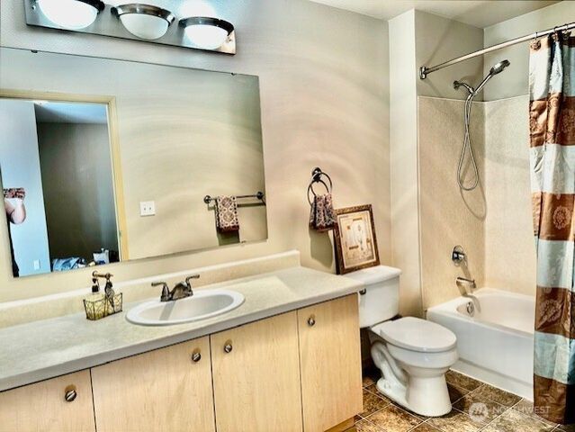 2824 Grand Avenue #A-409, Everett, WA 98201