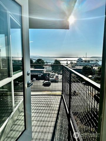 2824 Grand Avenue #A-409, Everett, WA 98201