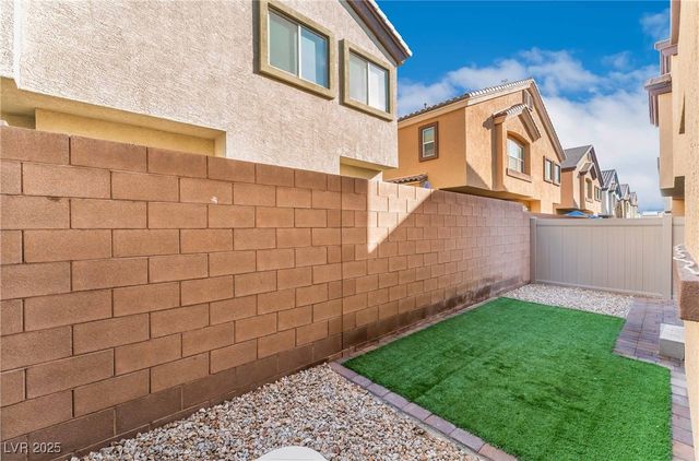 4730 Ridgeley Avenue 103, North Las Vegas, NV 89084