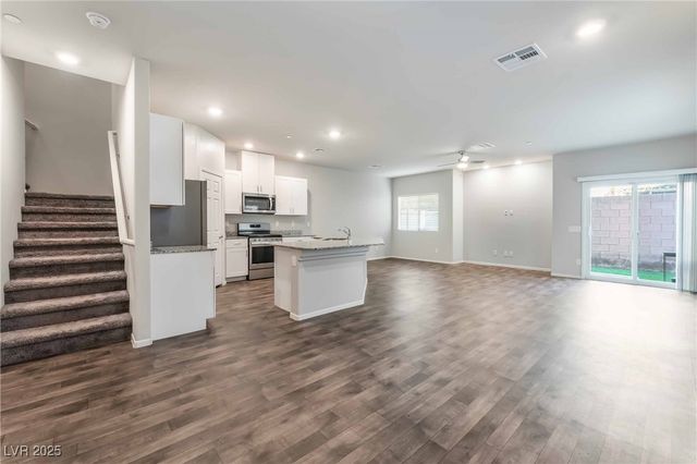 4730 Ridgeley Avenue 103, North Las Vegas, NV 89084