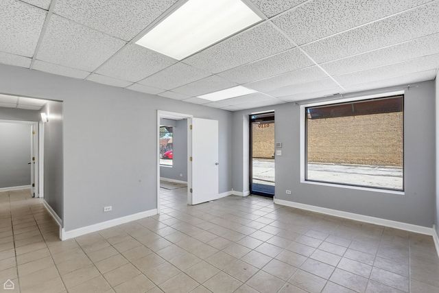 6121 W Belmont Avenue, Chicago, IL 60634