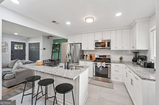 2659 Glenvalley Drive, Decatur, GA 30032