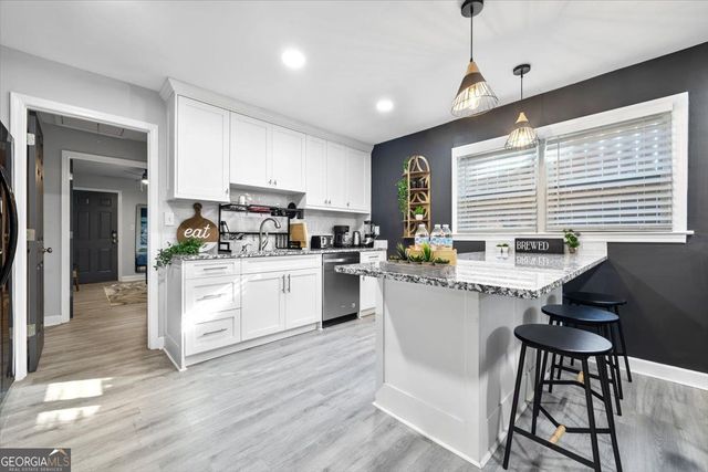 2659 Glenvalley Drive, Decatur, GA 30032