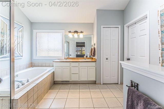 4387 Emu Drive, Putnam Township, MI 48169