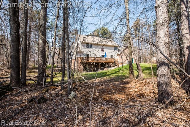 4387 Emu Drive, Putnam Township, MI 48169