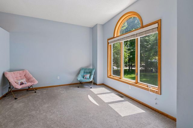 2105 Grimm Road, Chaska, MN 55318