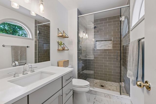 2105 Grimm Road, Chaska, MN 55318