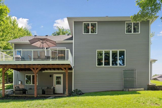 2105 Grimm Road, Chaska, MN 55318