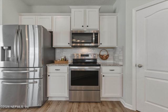 2342 EVENING OAKS Lane, Green Cove Springs, FL 32043