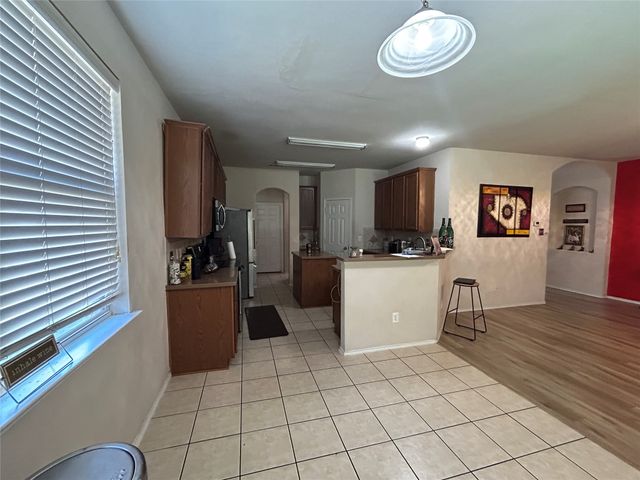 343 Allerton Lane, Lancaster, TX 75146