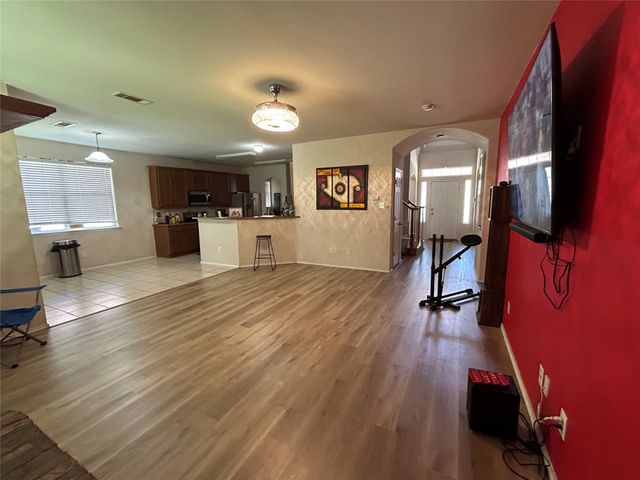 343 Allerton Lane, Lancaster, TX 75146