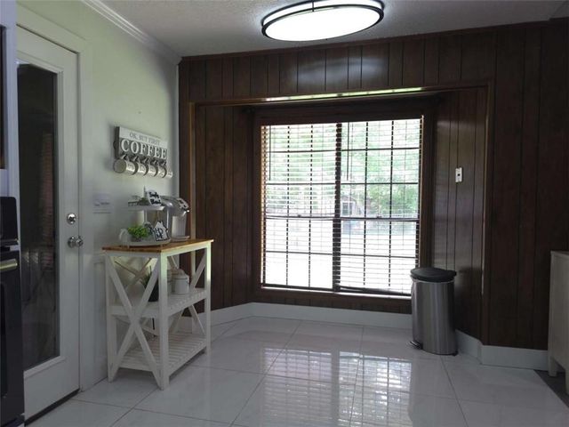 5563 Button Gwinnett Place, Norcross, GA 30093