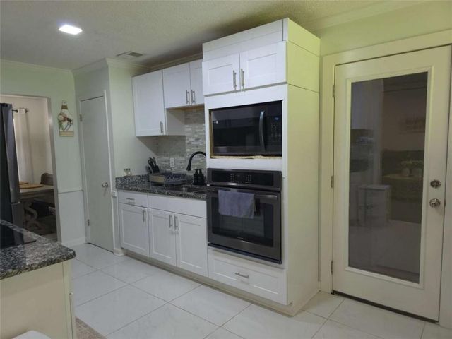 5563 Button Gwinnett Place, Norcross, GA 30093