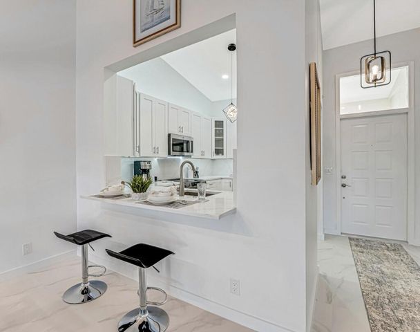 225 Cypress Point Drive, Palm Beach Gardens, FL 33418