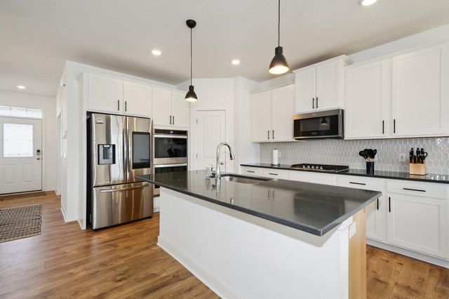 14204 Empire Lane N, Dayton, MN 55327