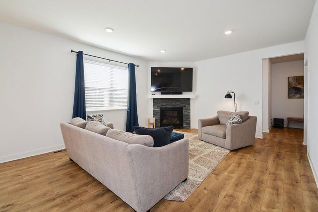 14204 Empire Lane N, Dayton, MN 55327