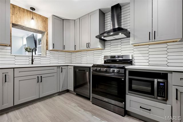 9111 Lucia Drive, Affton, MO 63123