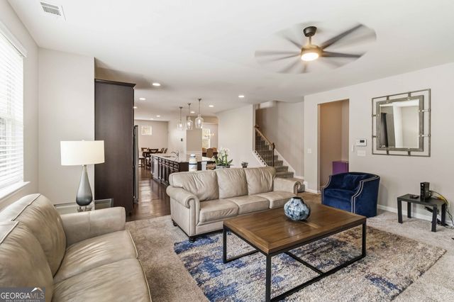 520 Coventry Way, Mcdonough, GA 30252
