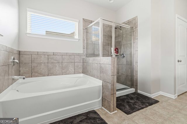 520 Coventry Way, Mcdonough, GA 30252