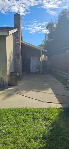 1525 Tiverton Ave, Sacramento, CA 95822