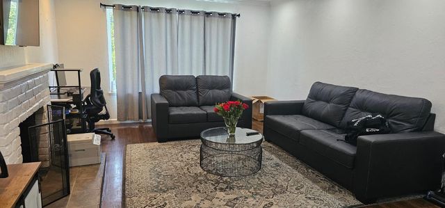 1525 Tiverton Ave, Sacramento, CA 95822