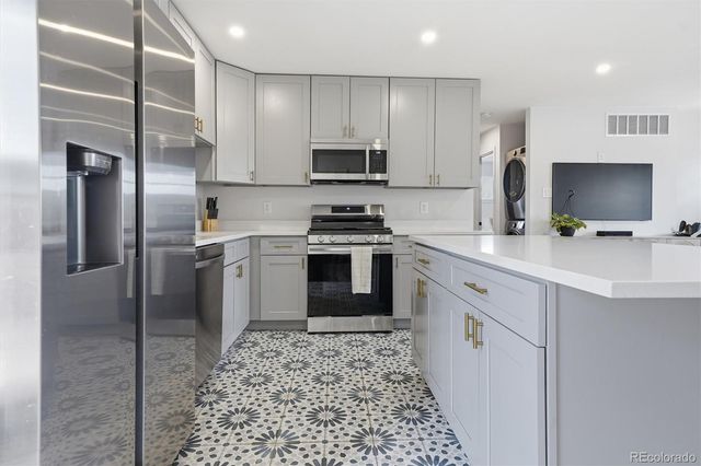 1087 Wolff Street, Denver, CO 80204