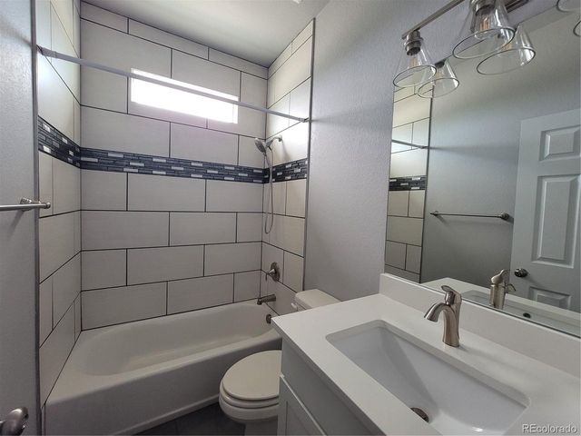 171 W Legend Dr, Pueblo West, CO 81007