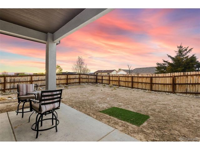 171 W Legend Dr, Pueblo West, CO 81007