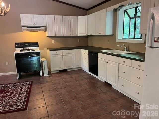 105 Chestnut Hill Road, Black Mountain, NC 28711