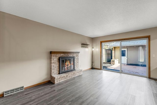 220 Windsor Lane, New Brighton, MN 55112