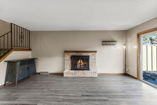 220 Windsor Lane, New Brighton, MN 55112