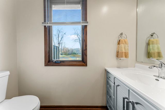 220 Windsor Lane, New Brighton, MN 55112