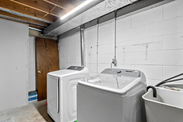 220 Windsor Lane, New Brighton, MN 55112