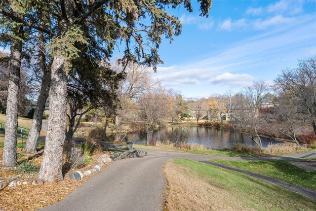 220 Windsor Lane, New Brighton, MN 55112