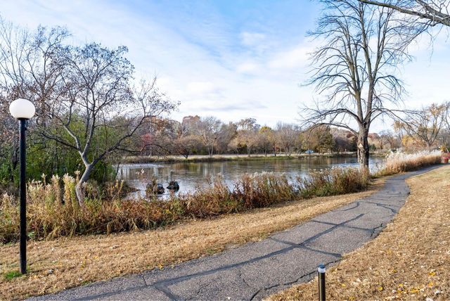 220 Windsor Lane, New Brighton, MN 55112