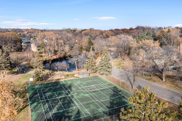 220 Windsor Lane, New Brighton, MN 55112