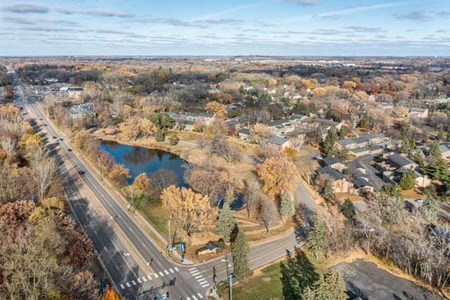 220 Windsor Lane, New Brighton, MN 55112