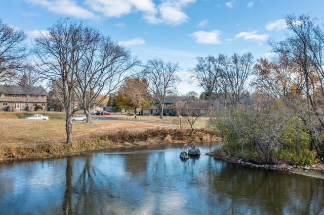 220 Windsor Lane, New Brighton, MN 55112