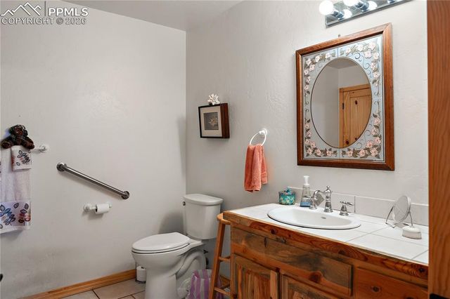 1008 Canon Ridge Trail A, Canon City, CO 81212