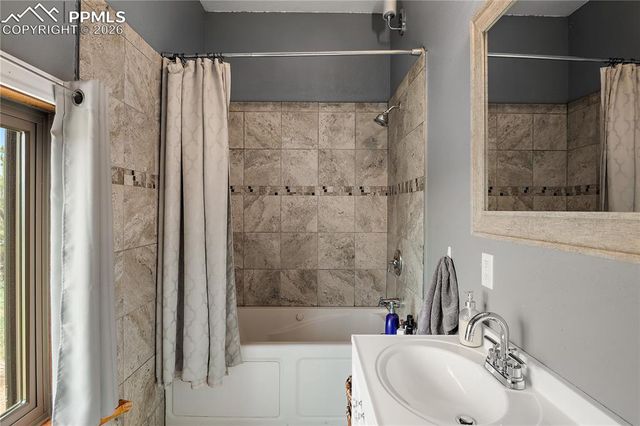 1008 Canon Ridge Trail A, Canon City, CO 81212