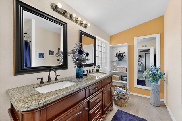 99 NORTHVIEW Trail, Edgewood, NM 87015