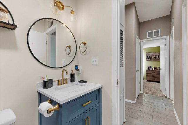 99 NORTHVIEW Trail, Edgewood, NM 87015