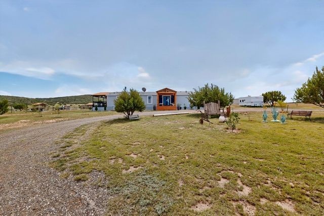 99 NORTHVIEW Trail, Edgewood, NM 87015