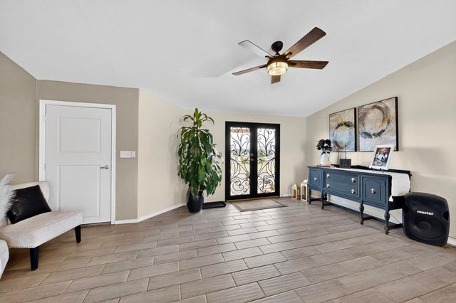 99 NORTHVIEW Trail, Edgewood, NM 87015