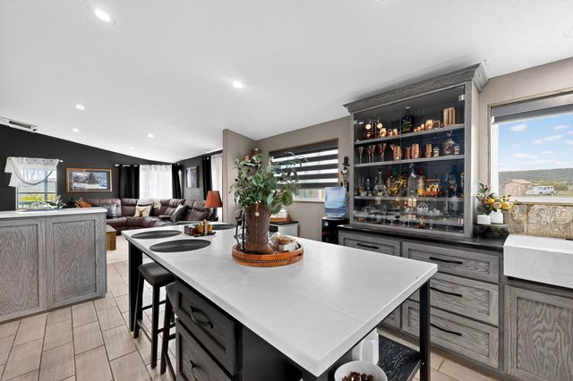 99 NORTHVIEW Trail, Edgewood, NM 87015