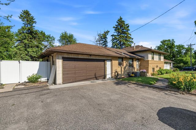 6785 E River Road, Fridley, MN 55432