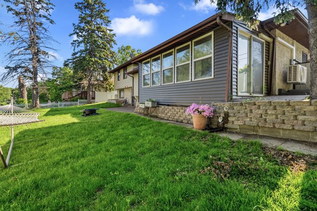 6785 E River Road, Fridley, MN 55432