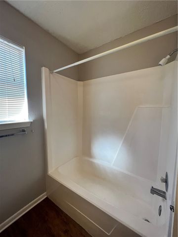 918 Spring Loop A, College Station, TX 77840